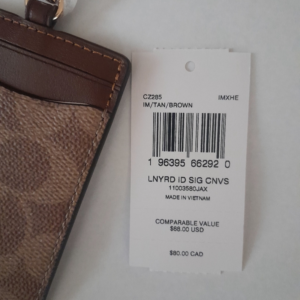 New Coach Notebook & Matching ID Lanyard In Sing. Tan/Brown Gold NWT - Picture 5 of 13